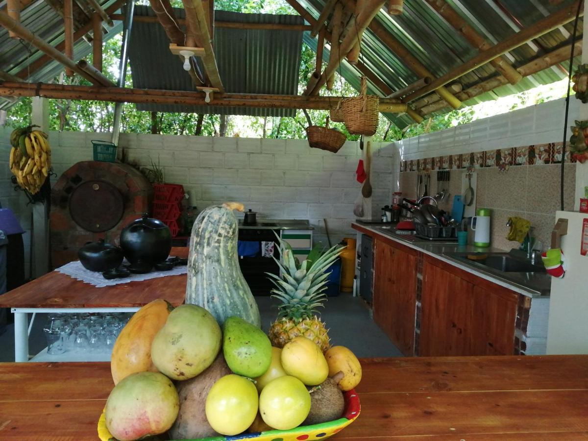 Finca Ecoturistica LOS JAGUEYES Baraya Exterior foto