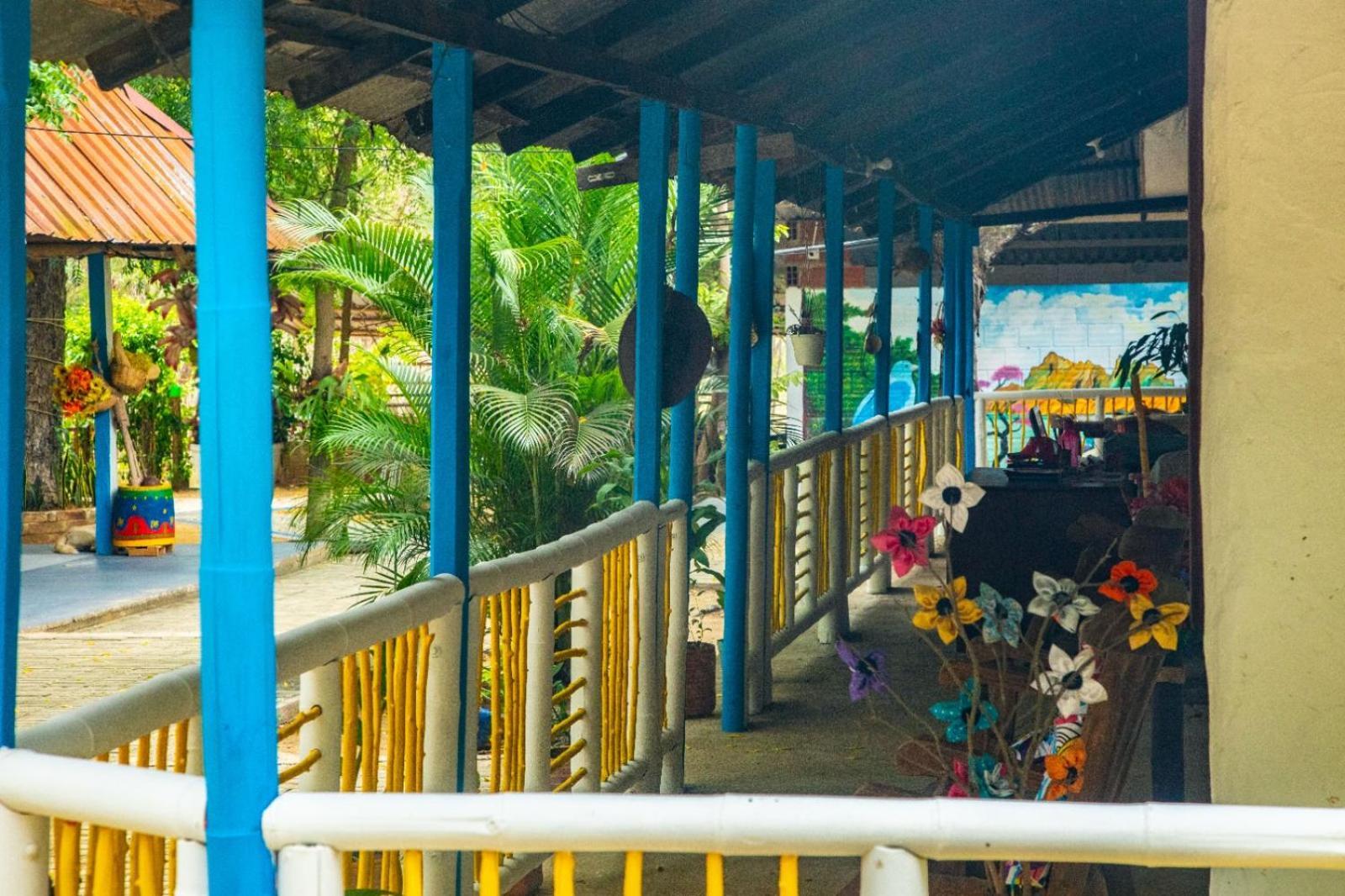 Finca Ecoturistica LOS JAGUEYES Baraya Exterior foto