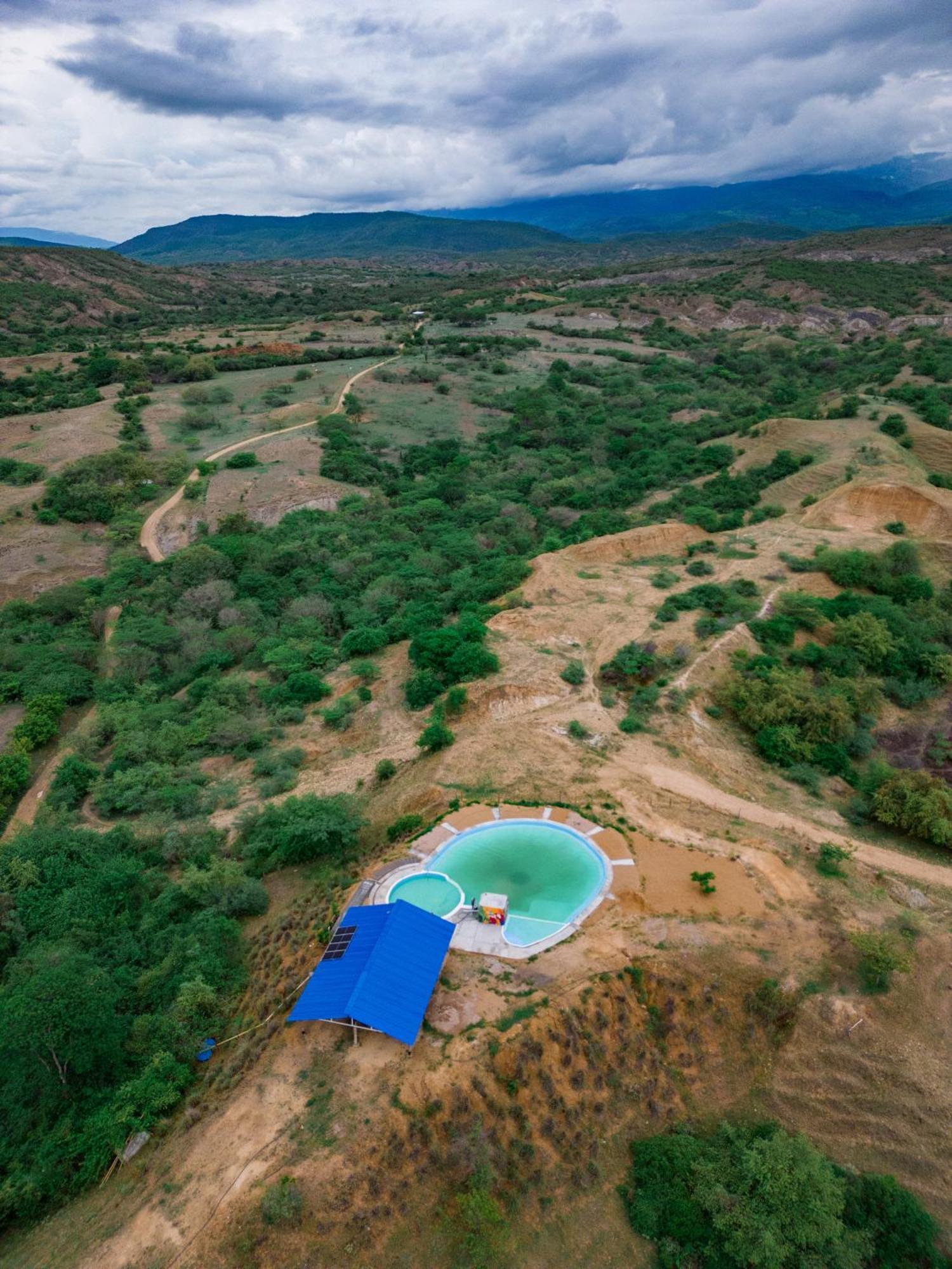 Finca Ecoturistica LOS JAGUEYES Baraya Exterior foto